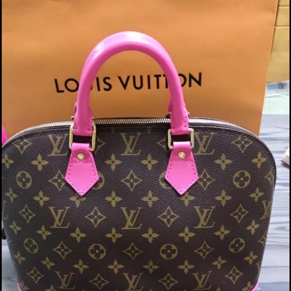 ❌‼️SOLD‼️❌Authentic Louis Vuitton Alma - Picture 2 of 10